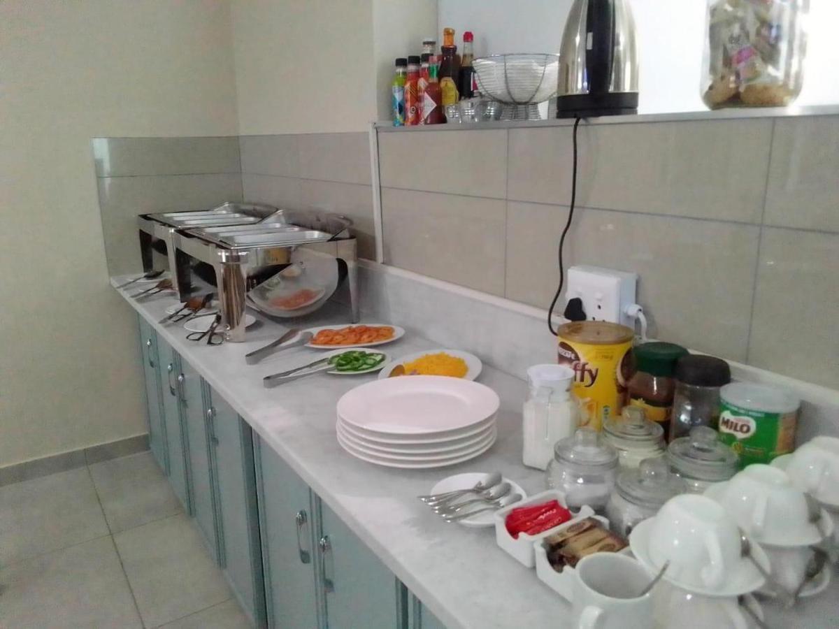 Benoni N12 Hotel Buitenkant foto