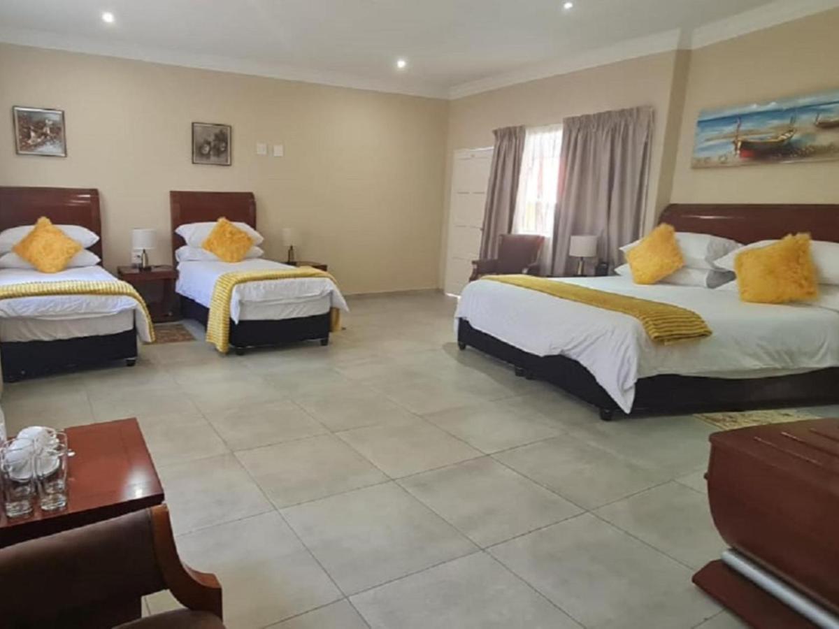 Benoni N12 Hotel Buitenkant foto