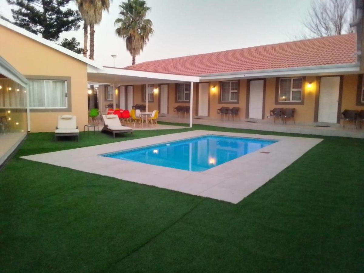Benoni N12 Hotel Buitenkant foto