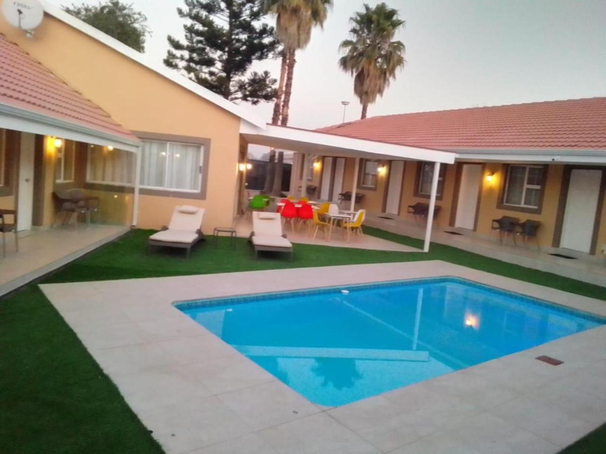 Benoni N12 Hotel Buitenkant foto